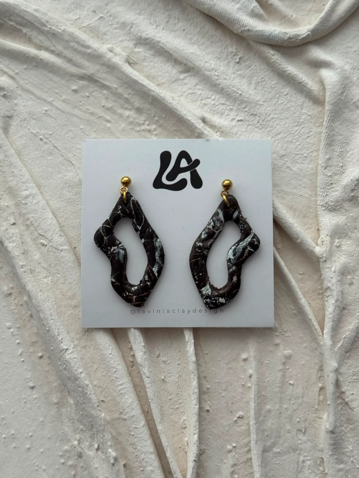 Leak Küpe -Dark Brown — Lavinia Clay Design el yapımı tasarım