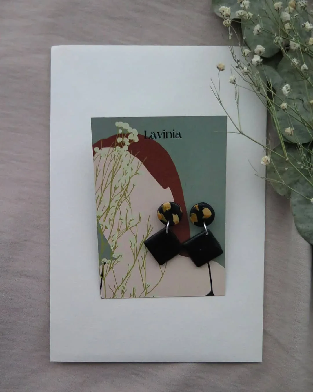 Siyah Desenli Küpe — Lavinia Clay Design el yapımı tasarım
