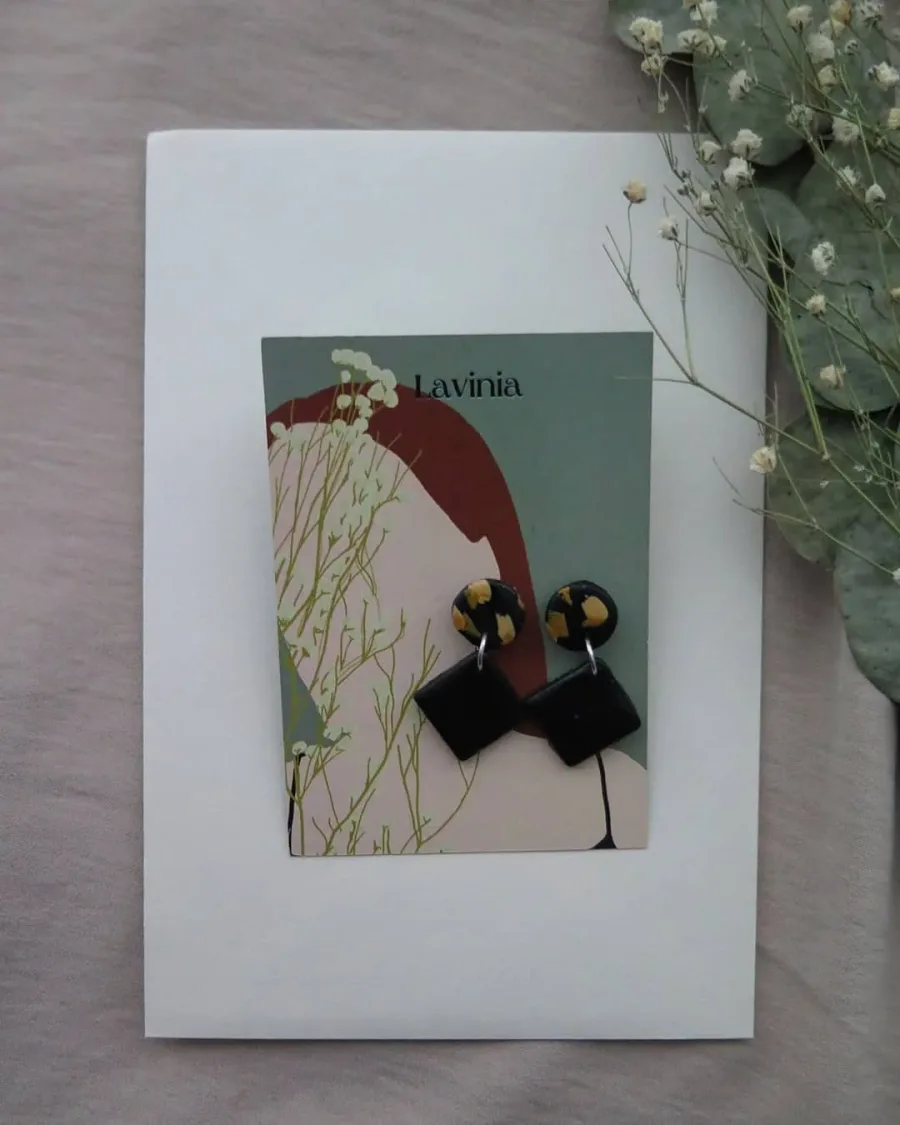 Siyah Desenli Küpe — Lavinia Clay Design el yapımı tasarım
