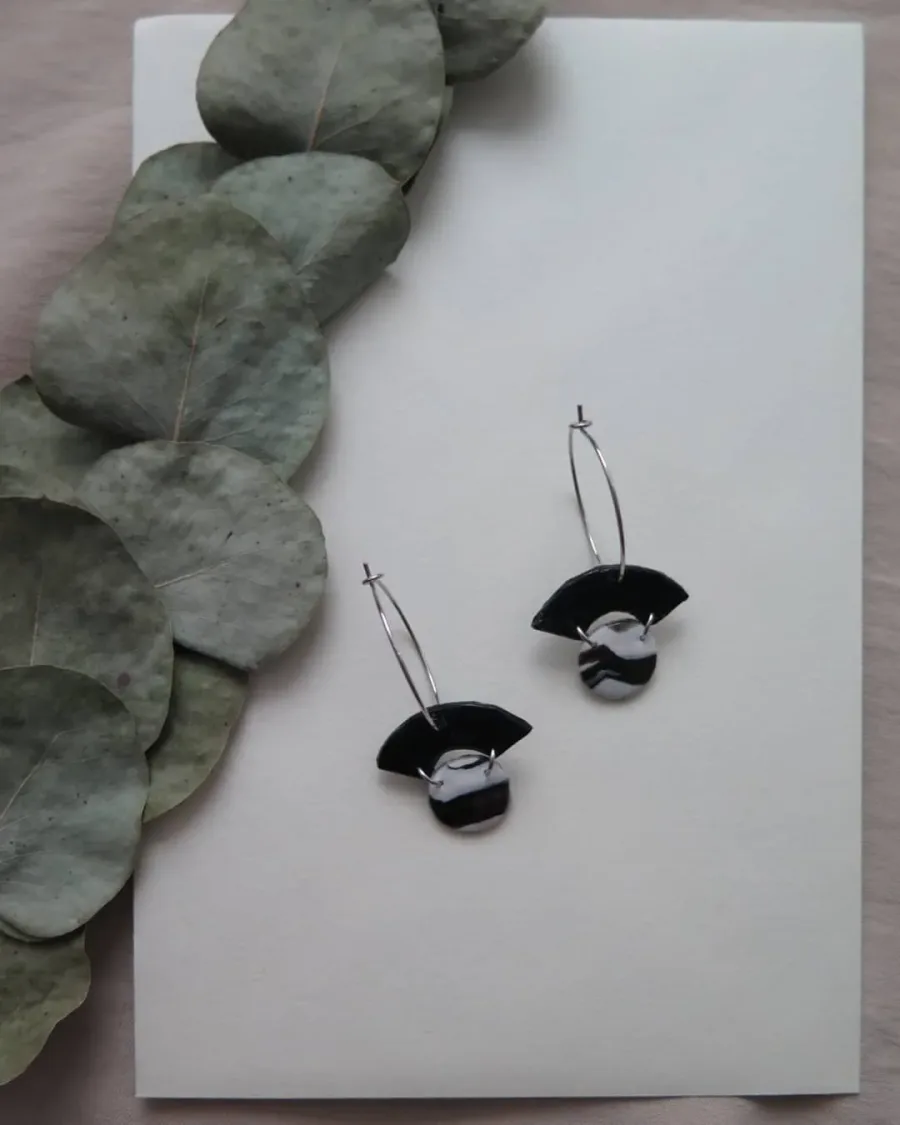 Taşlı Halka Küpe — Lavinia Clay Design el yapımı tasarım