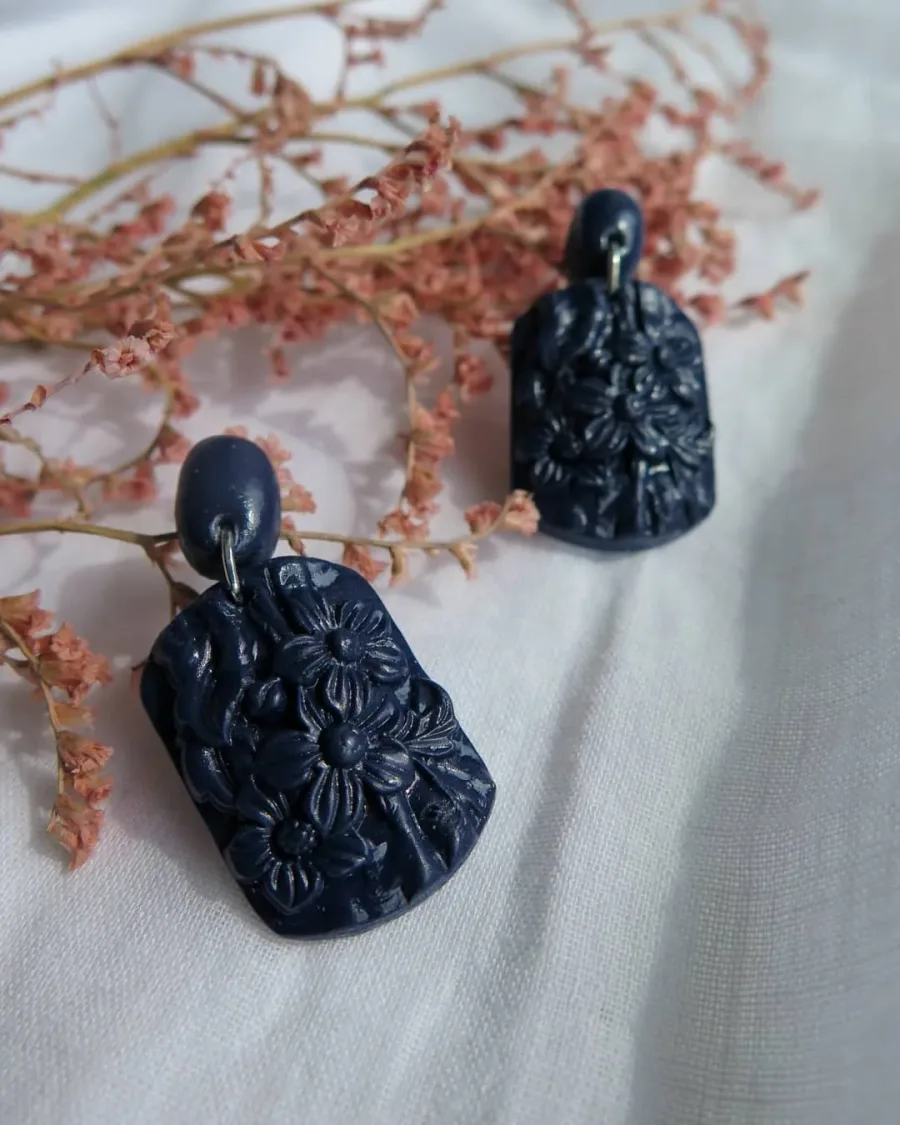 Carmen Serisi'nden motifli küpemiz — Lavinia Clay Design el yapımı tasarım